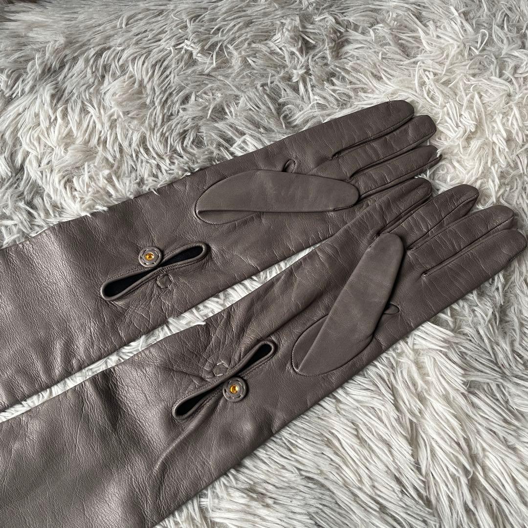 【極美品】プラダ レザーグローブ