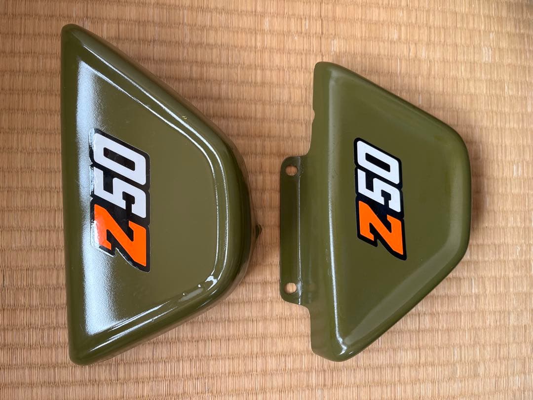 モンキー4Lフロントフォーク　サイドカバー