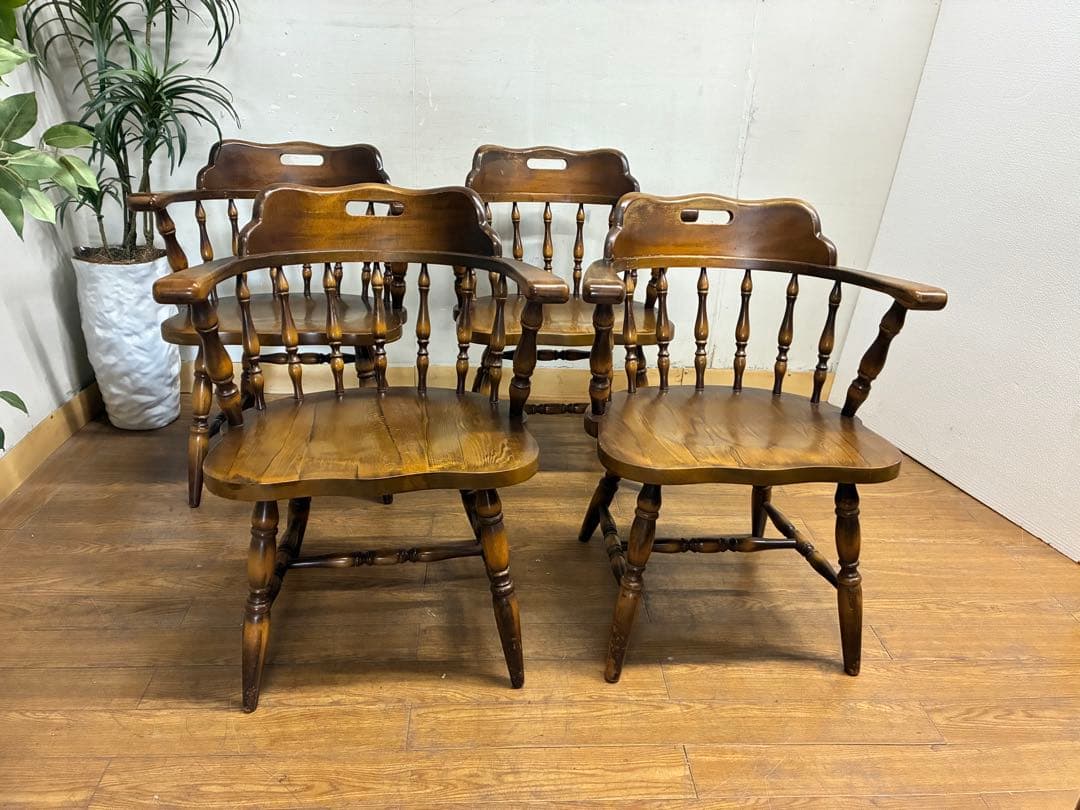 あたこ☆キツツキマーク☆アームチェア1脚