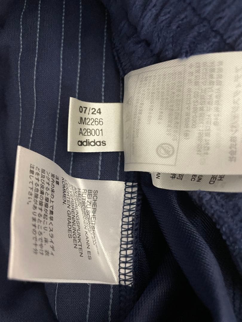 U102 Mサイズ　ベッケンバウアー　ネイビー　トラックパンツ　ベロアアディダス