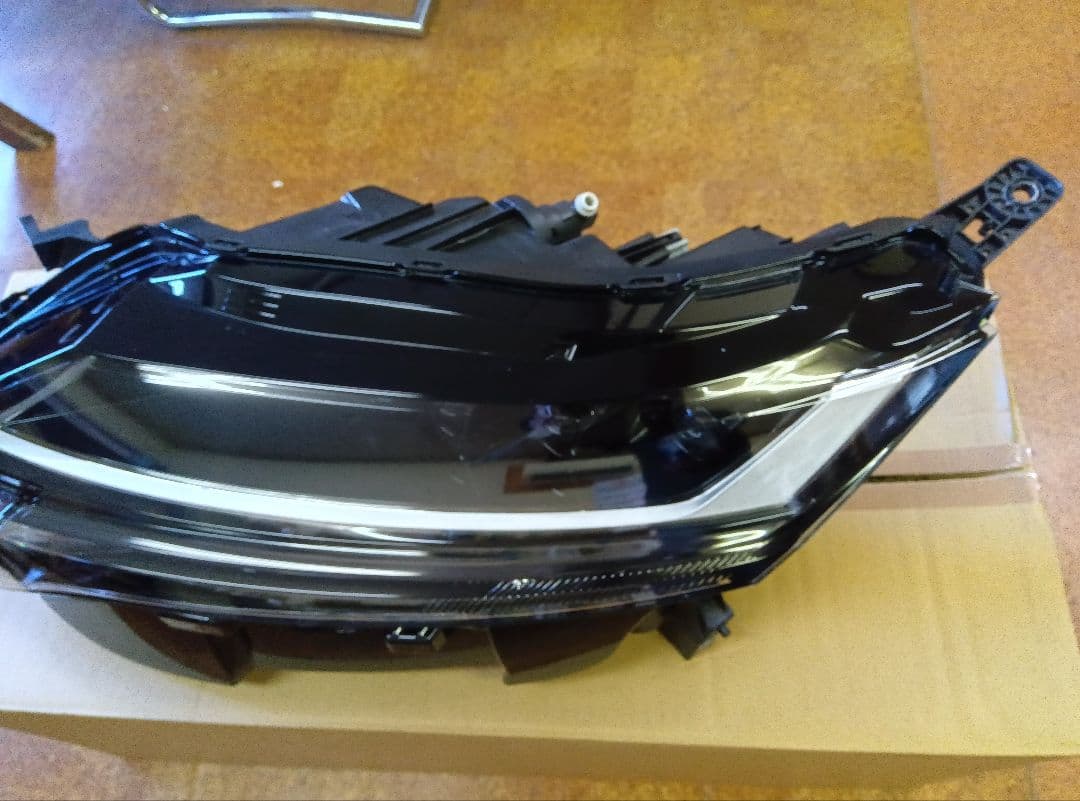 日産 ノート オーラ 純正 左ヘッドライト ICHIKOH 1994