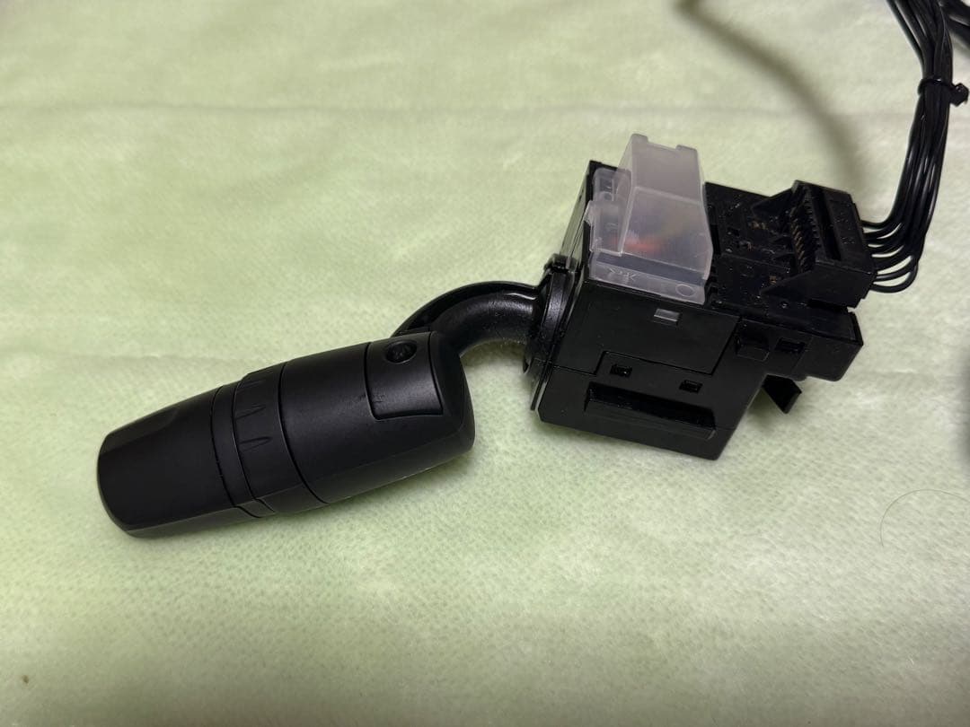 ワイパー・ライトスイッチコントロールユニット