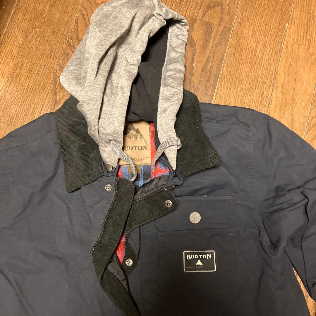 BURTON フード付きジャケットとスノーパンツ ウェア　セット
