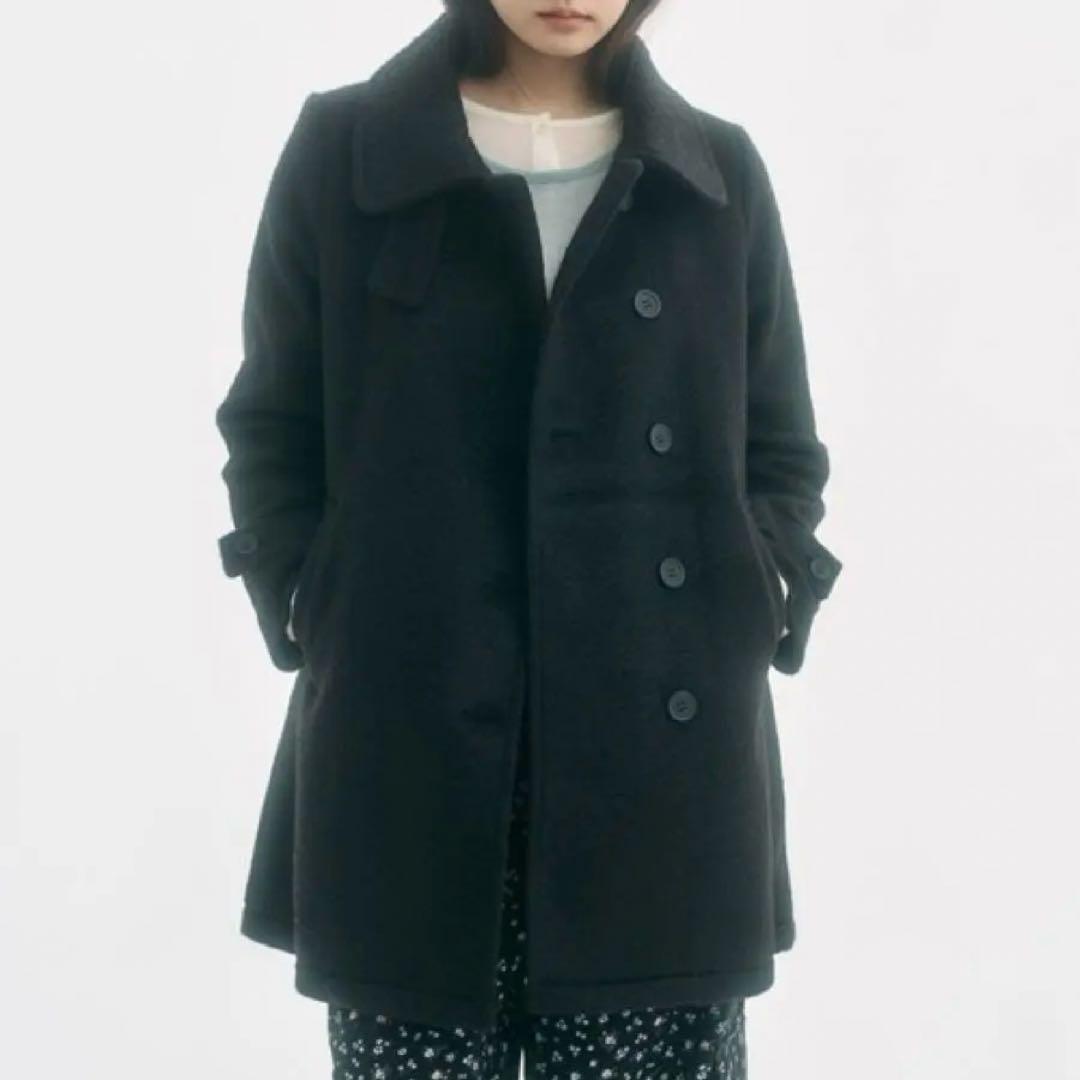 FEKETEラウンドカラーコート