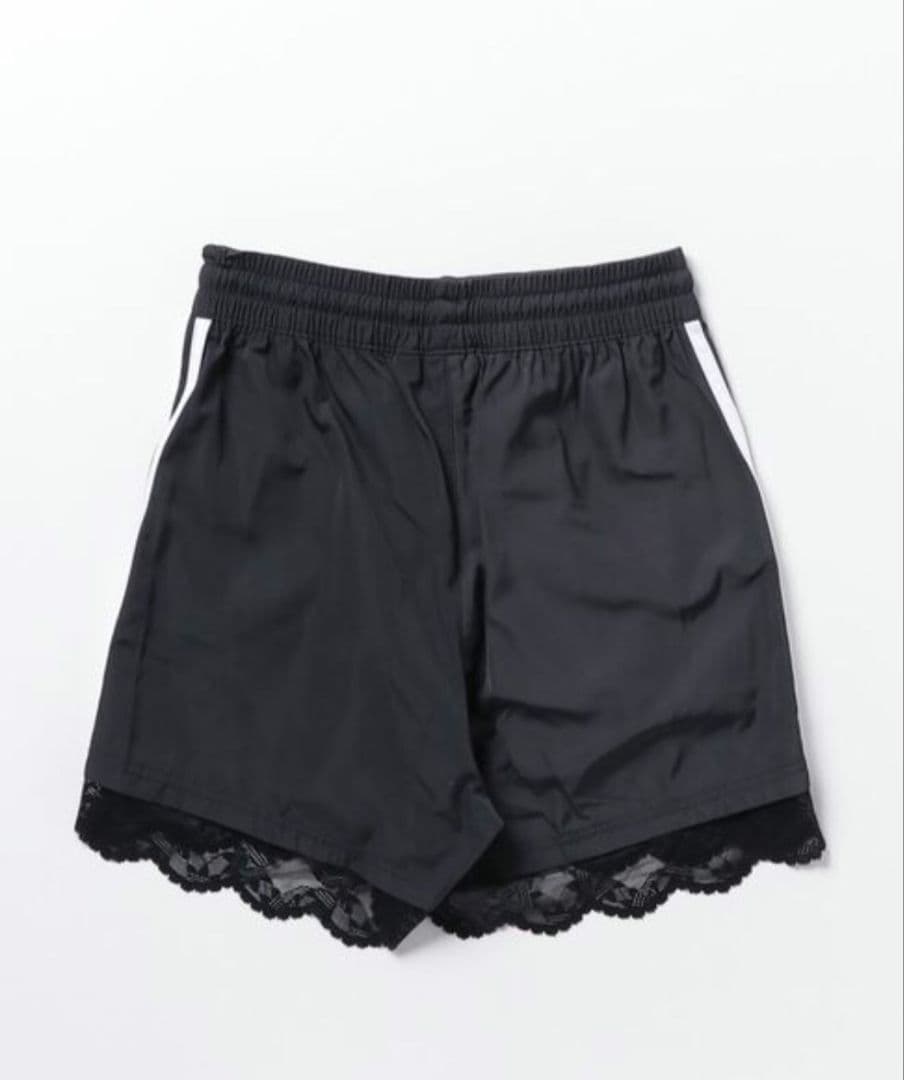 新品　レース トリム スリーストライプス ショーツ ショートパンツ　XS