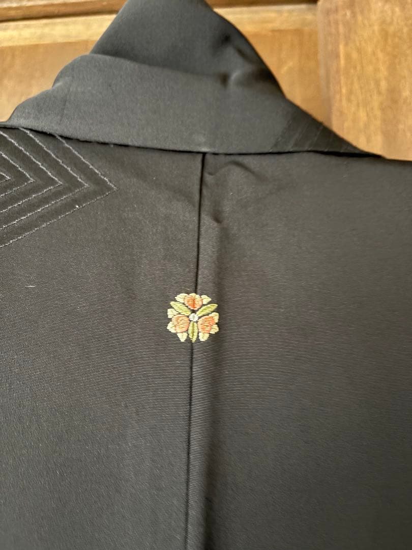 黒色 訪問着 刺繍入り