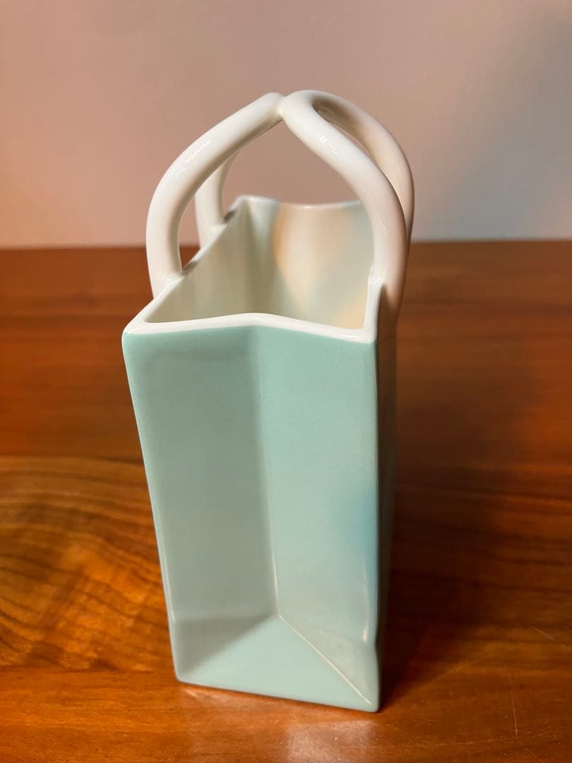 Tiffany & Co. ショッピングバッグ型花器