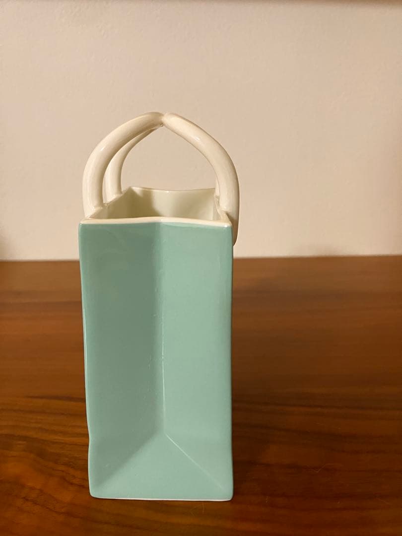 Tiffany & Co. ショッピングバッグ型花器