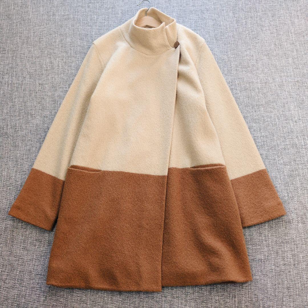 ピッコーネ　マント風　Aライン　ウールコート　軽量　バイカラー