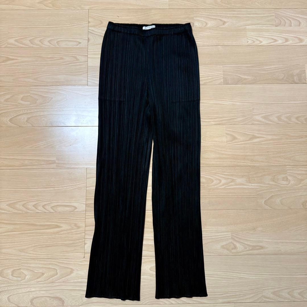 【新品】プリーツプリーズ パンツ ブラック