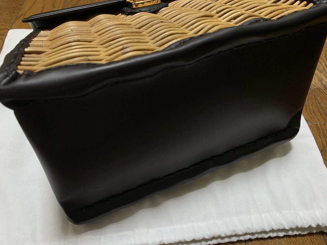 ebagos　エバゴス　カーフハンドバッグ M　ケリー　カーフレザー×紅籐 黒