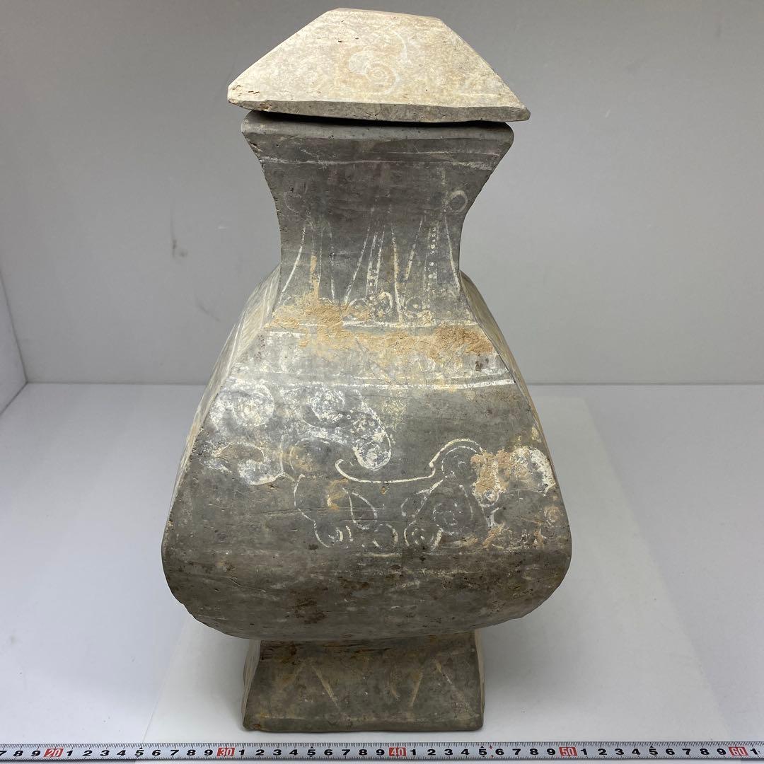 専用中国漢時代　灰陶蓋付　加彩方壷　高さ39.7㎝　タエサカ　東な7-0301②