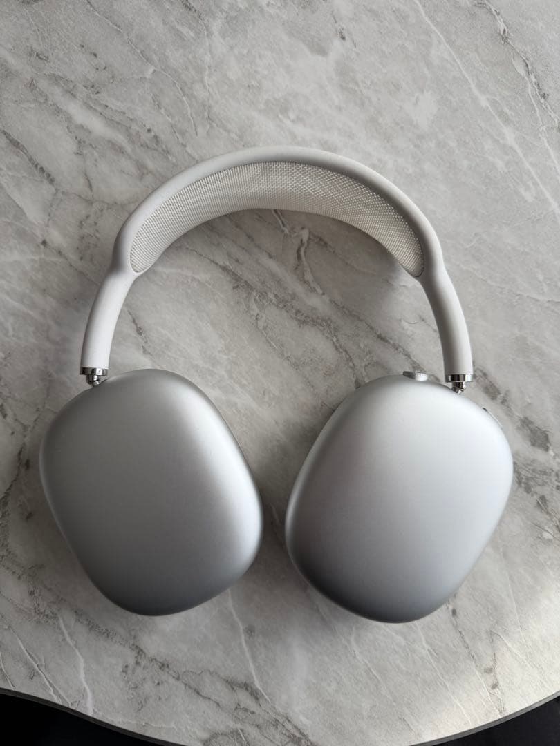 ヘッドホン AirPods Pro max