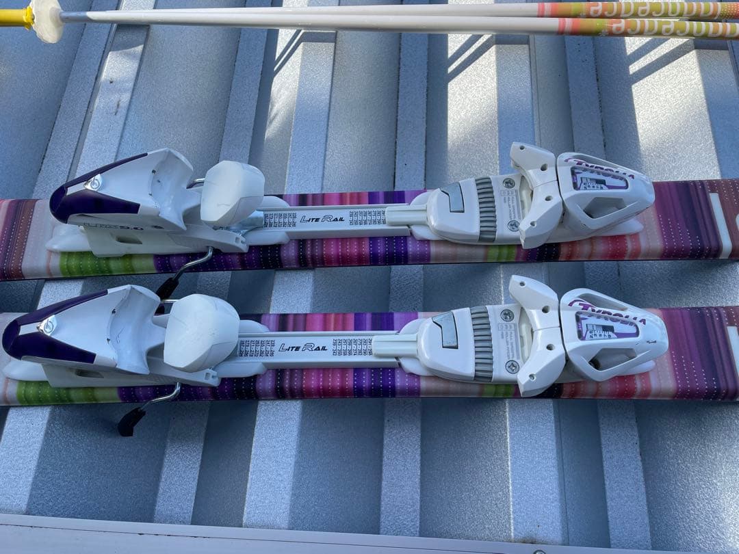 Hart Innocence スキーセット 板、ブーツ、ポール、手袋、ゴーグル