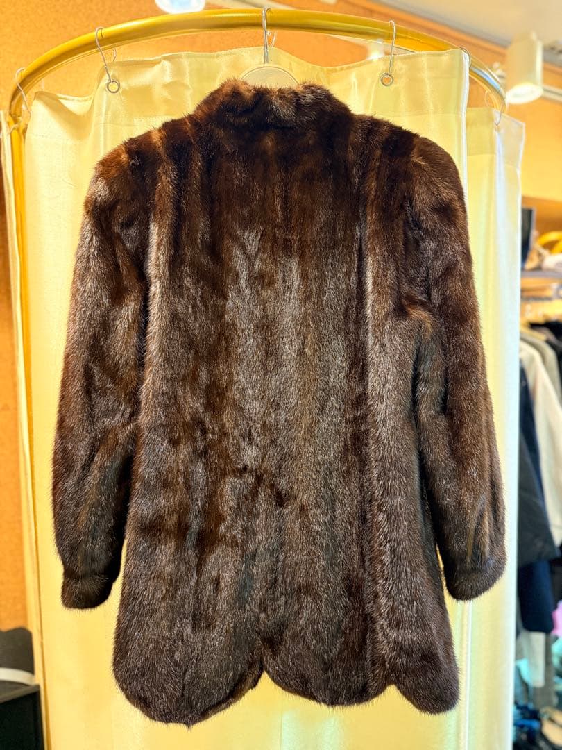 定価120万円・タグ付きのサガミンク（SAGA MINK ）