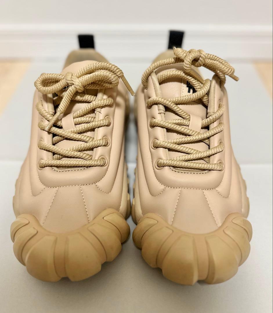 オニツカタイガー スニーカー　デンティグレ パフ