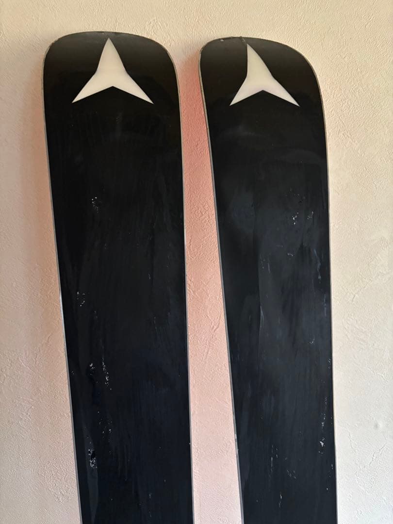 24時間限定値下げ！ATOMIC REDSTER G9 RS 183 X16