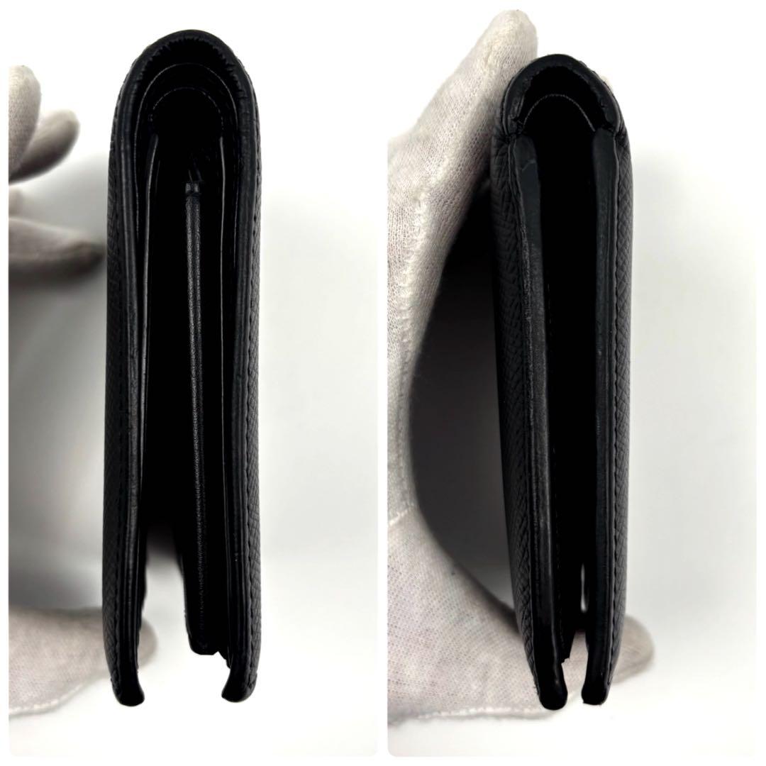 ✨美品✨　現行ロゴ　 セリーヌ バイフォールドウォレット 折り財布 レザー