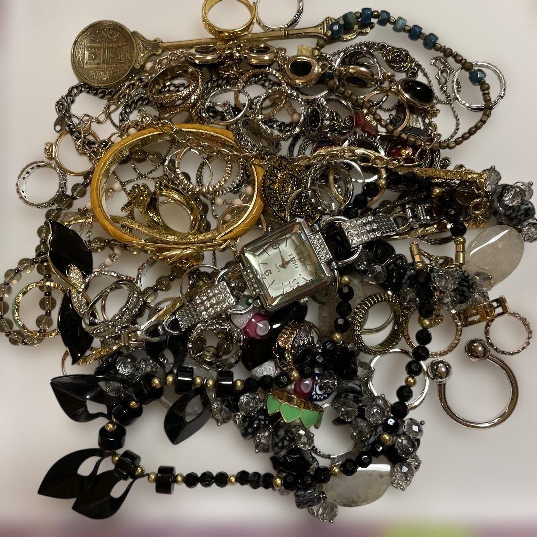 アクセサリー　遺品整理含む　まとめ