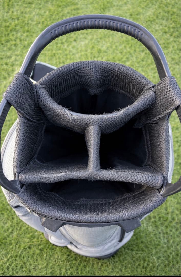 [BRIEFING] キャディバッグ CR7 ホワイト