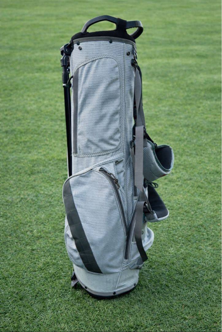 [BRIEFING] キャディバッグ CR7 ホワイト