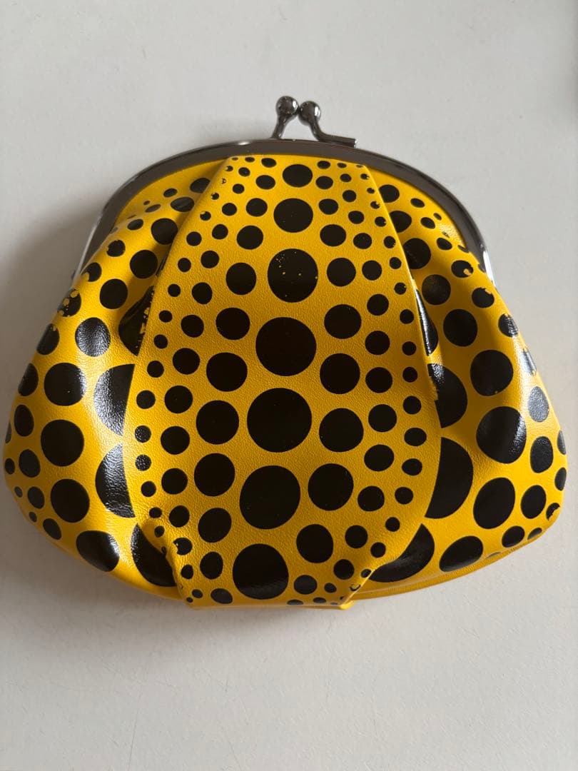 【美品】草間弥生　YAYOI KUSAMA がま口財布　巾着付き