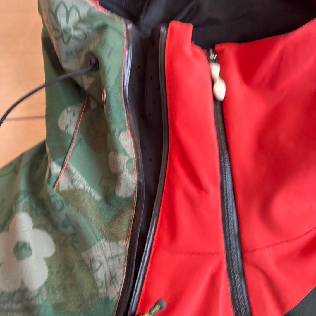 MIZUNOスキーウェア⭐︎迷彩デザイン 上下セット(ブレスサーモ)