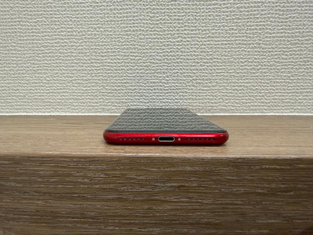 iPhone SE 第3世代 64 GB レッドSIMフリー