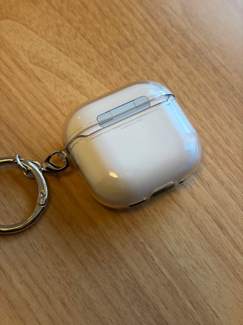 【AppleStore購入】AirPods4 アクティブノイズキャンセリング搭載