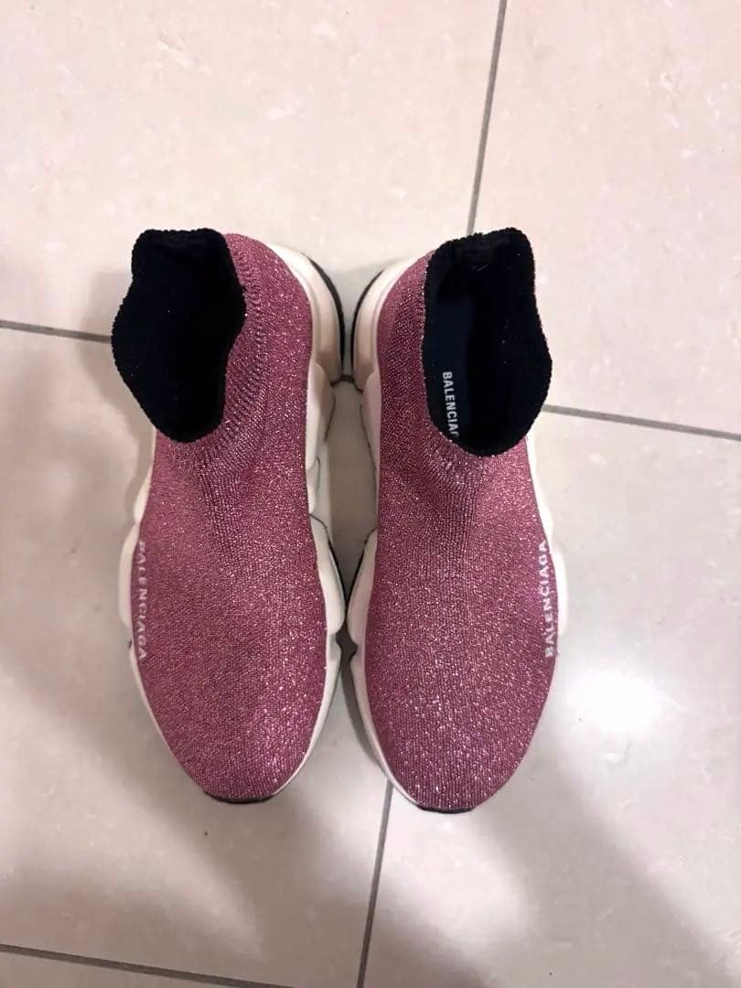 希少色✨ピンクラメ　美品　BALENCIAGA スピードトレーナー