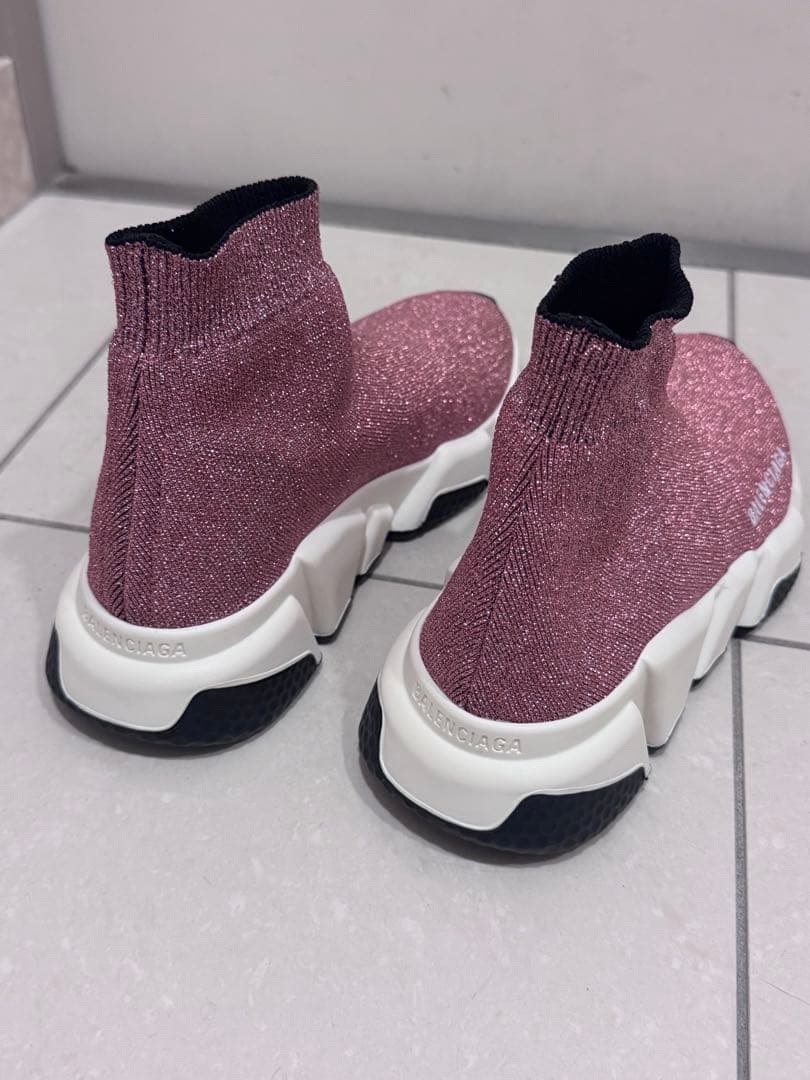 希少色✨ピンクラメ　美品　BALENCIAGA スピードトレーナー