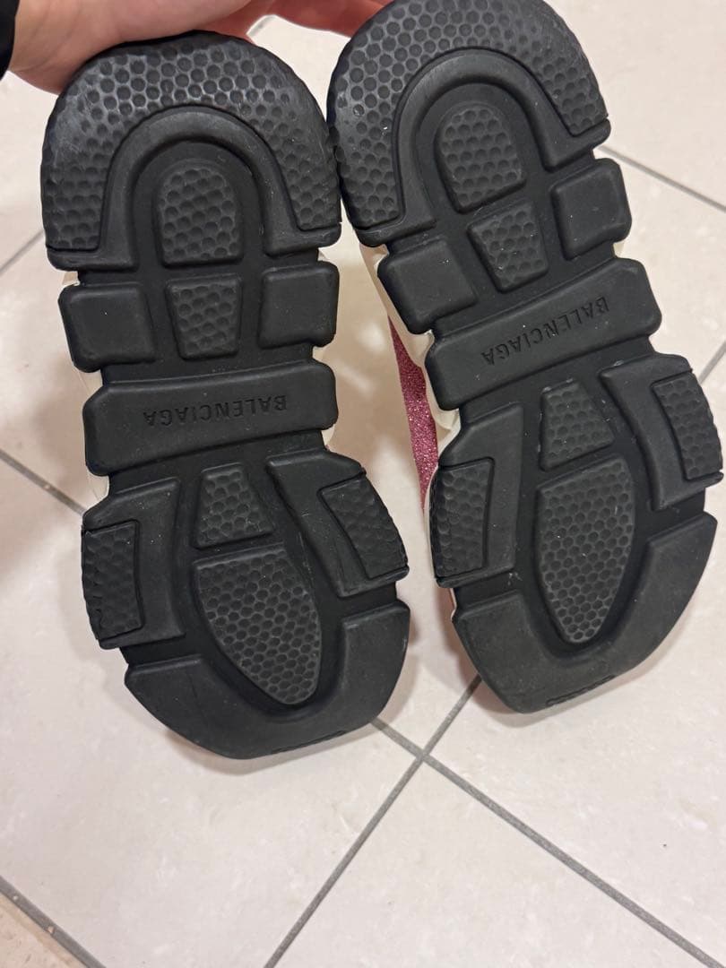 希少色✨ピンクラメ　美品　BALENCIAGA スピードトレーナー