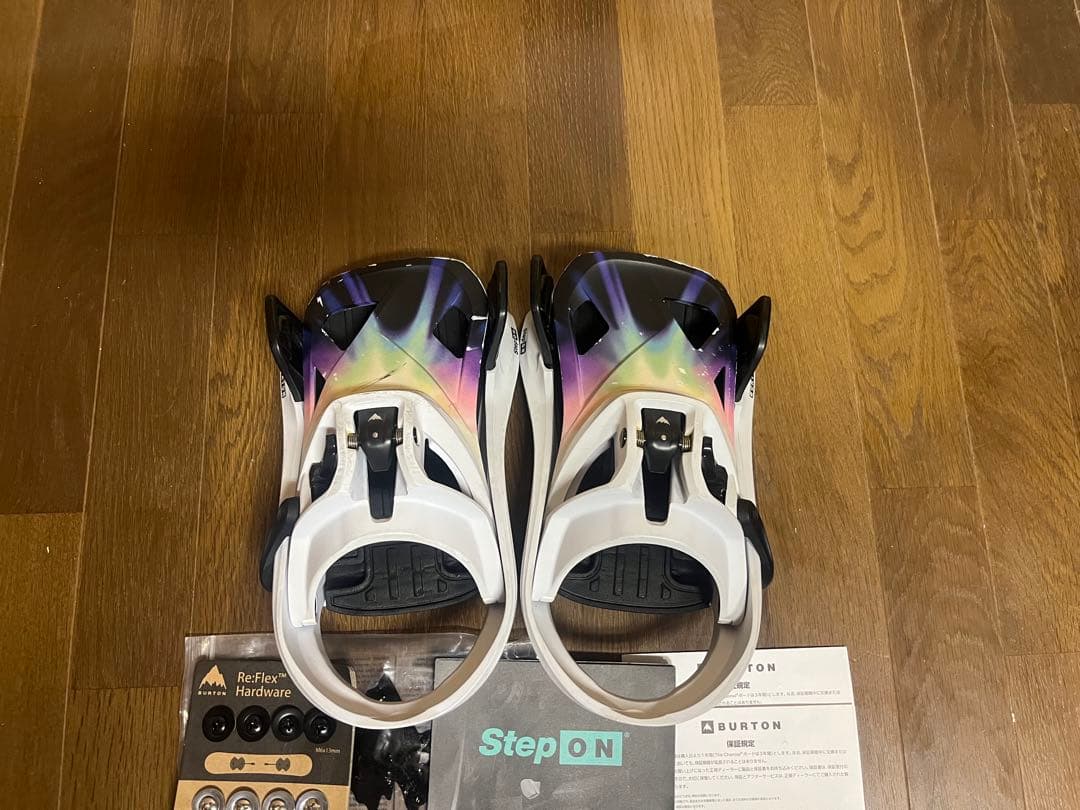 Burton Step On ビンディング メンズM ホワイト オーロラ柄
