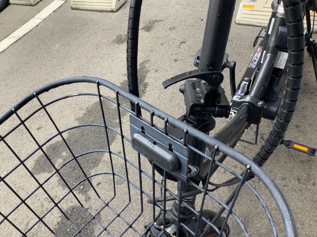 ベルテック新機種電動アシスト自転車折りたたみ20インチ　ブラックボディー