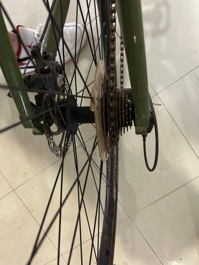 MERIDA クロスバイク オリーブグリーン