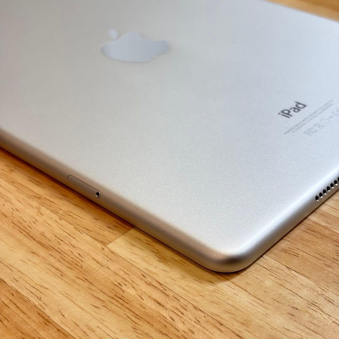 ☆美品☆ Apple iPad Air 2 32GB SIMフリー 本体