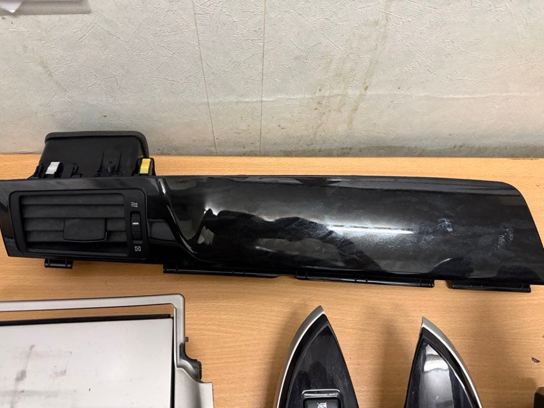 grs200クラウンアスリート内装パネル(200系クラウンアスリート後期)