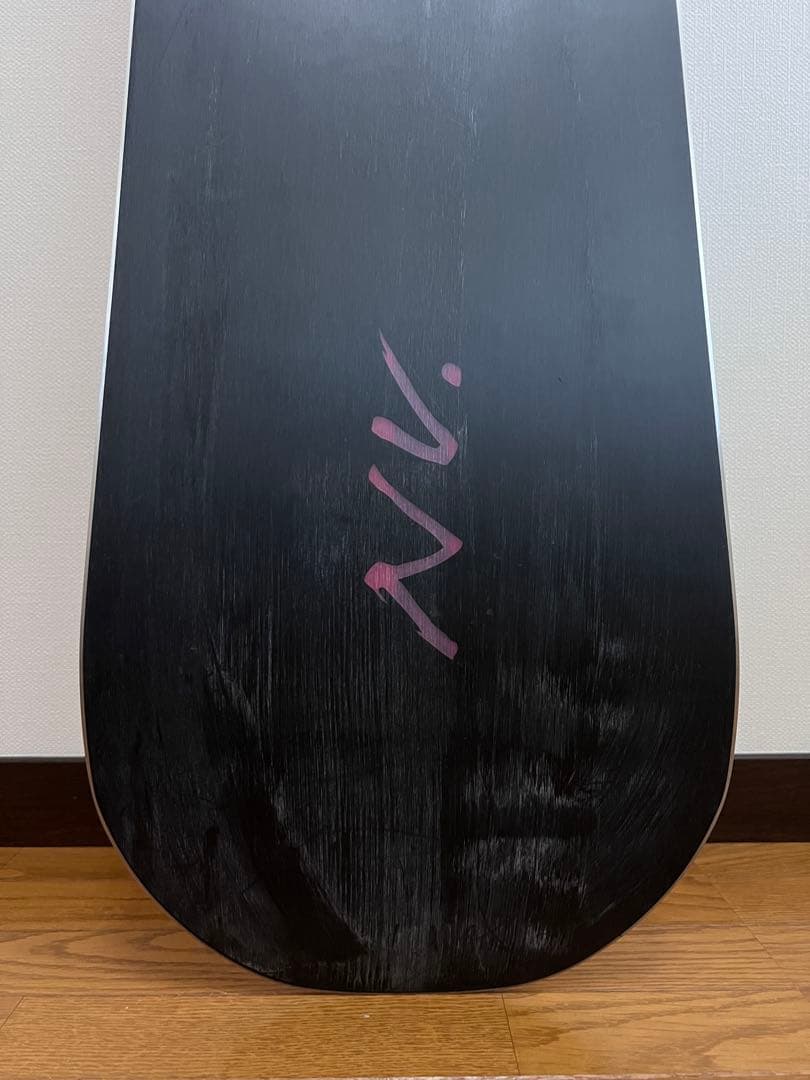 November DX4 147cm スノーボード