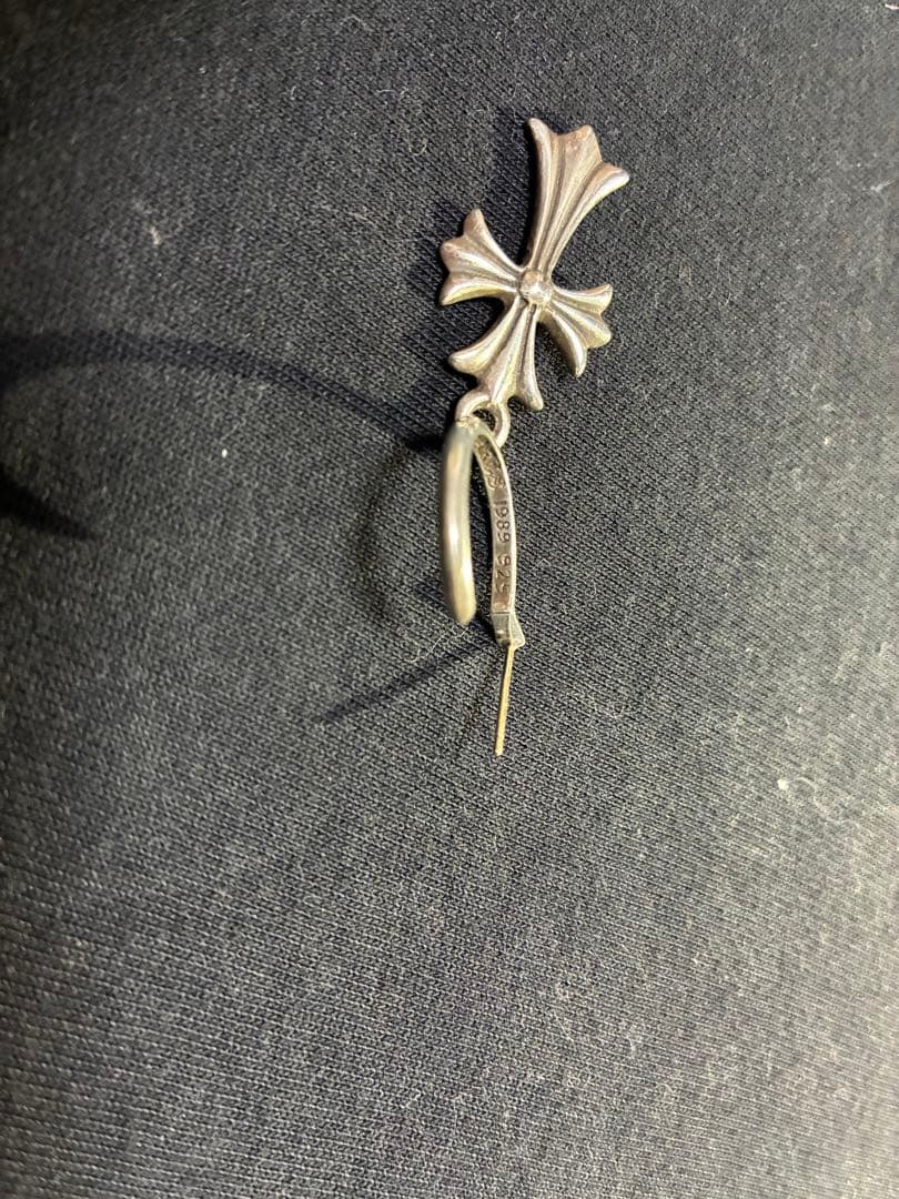 シルバー クロスデザイン 片耳用ピアス