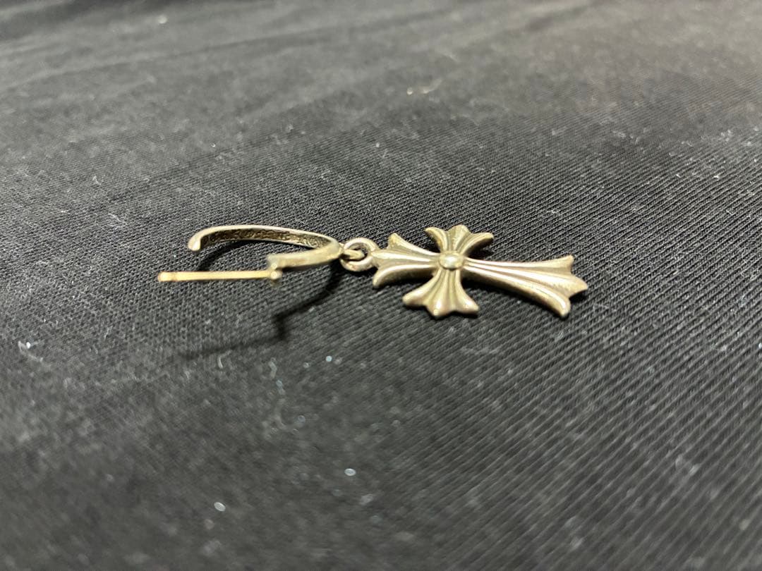 シルバー クロスデザイン 片耳用ピアス