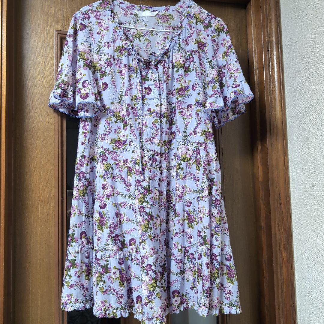 ピンクハウス　ラベンダー小花柄 チュニック