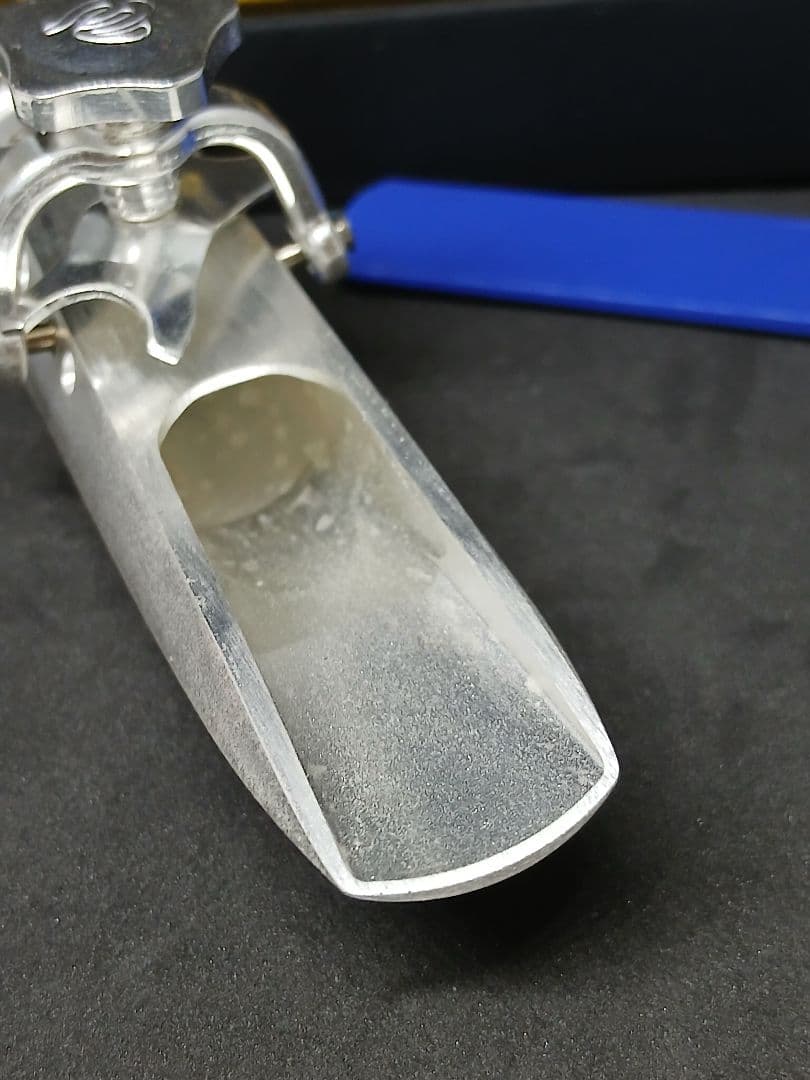 テナーサックス マウスピース メタル 銀メッキ　品質良レプリカ品 8 6番相当