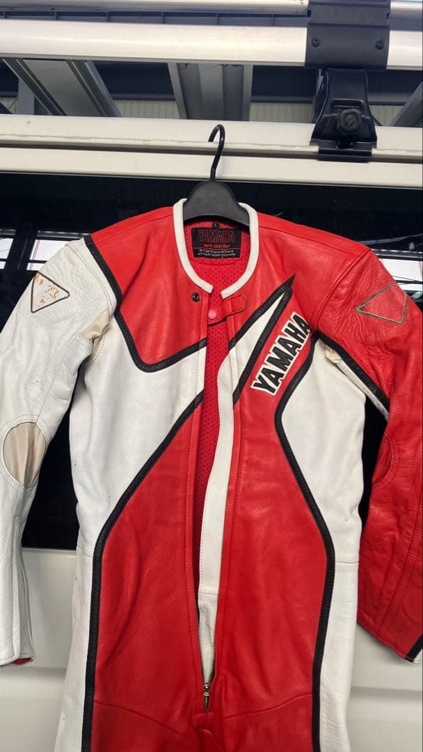 YAMAHA レース用革ツナギ 赤/白