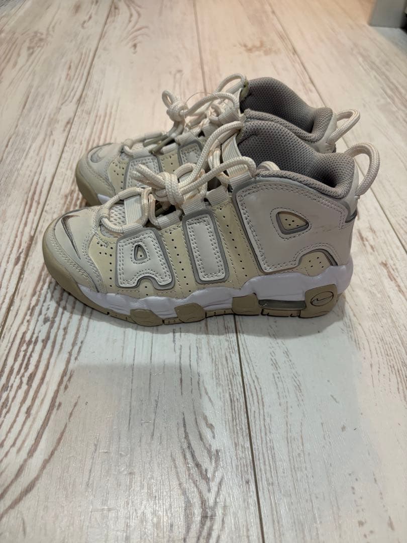 NIKE エアモアアップテンポ18cmキッズスニーカー