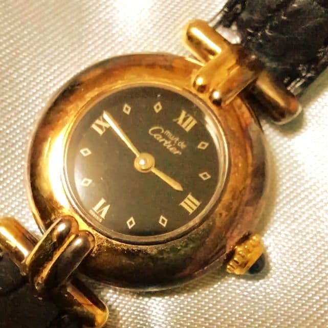 Cartier アナログ時計 ブラック/ゴールド/カルティェコリゼクオーツ腕時計