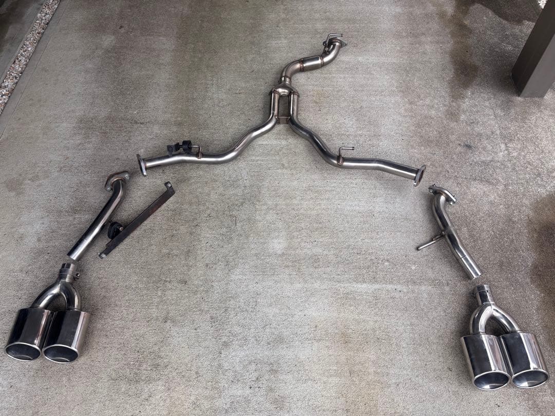 ヴェルファイア40アヴァンツァーレデュアルエキゾーストマフラー