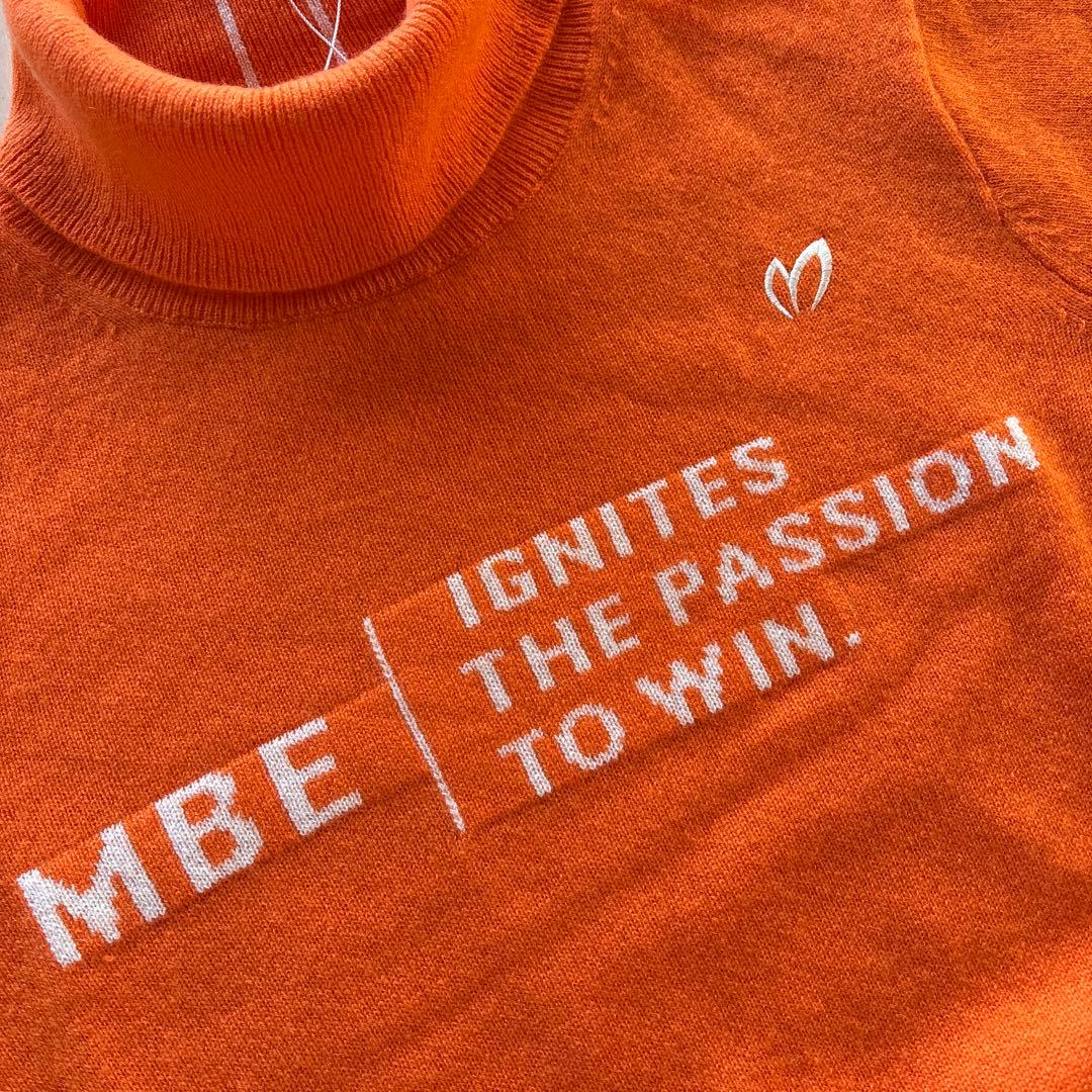 パーリーゲイツ☆新品 マスターバニー カシミヤ100% タートルネックニット