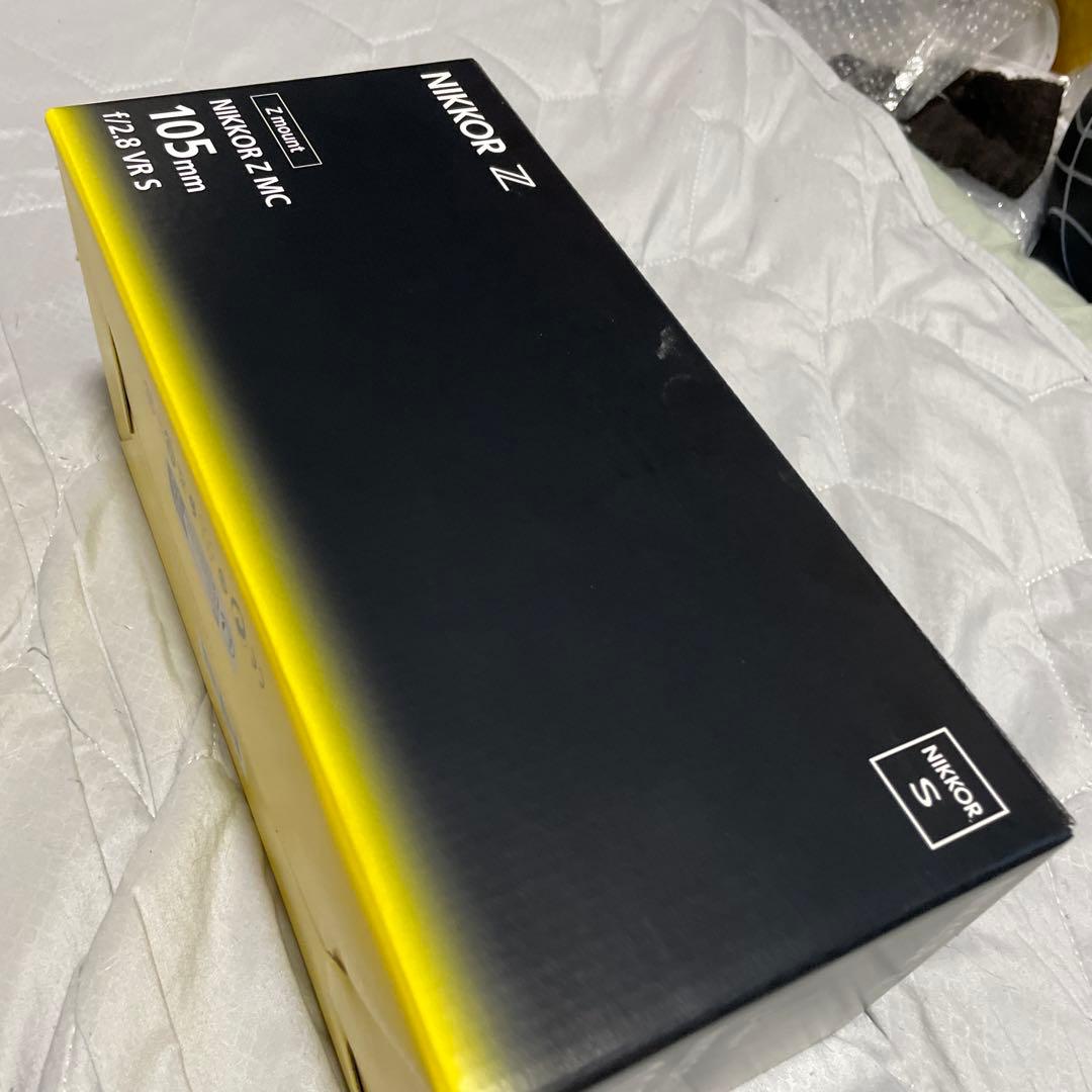 NIKKOR Z MC 105mm f/2.8 VR S マクロレンズ