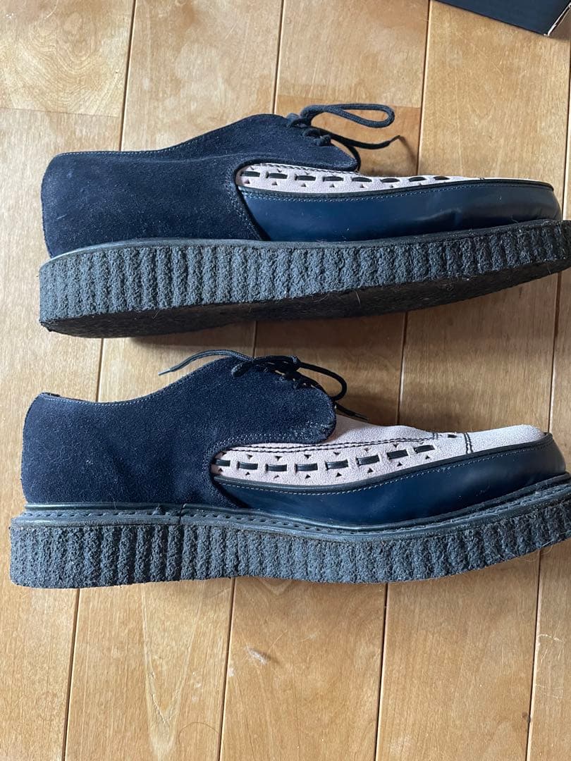 マ*ん様 E COX And A別注クラシッククリーパーラバーソール