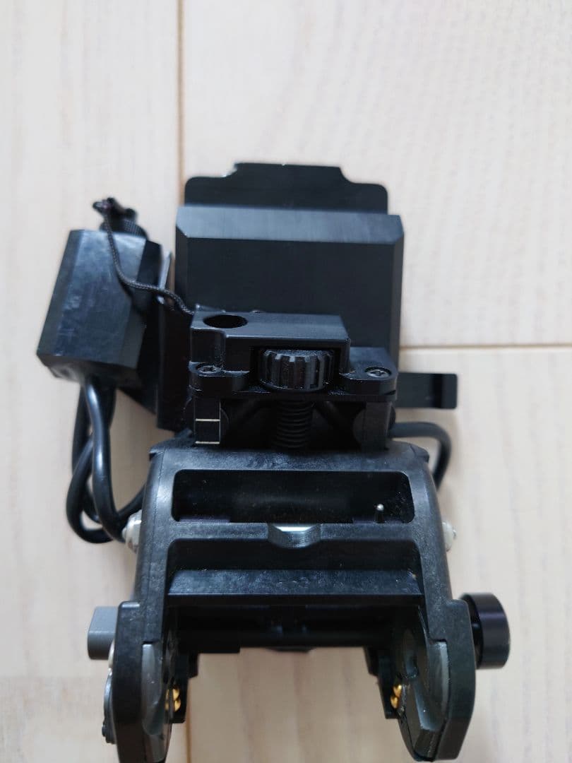 実物 ANVIS AN/AVS-9用 NVGマウント　ナイトビジョン　LE装備